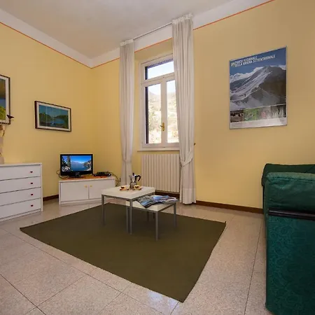 Sleeps 4